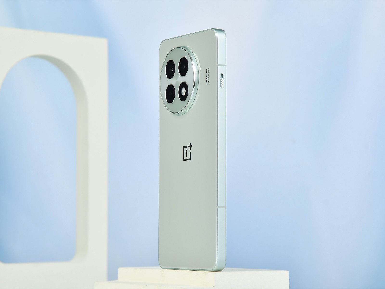 Đây là điện thoại Snapdragon 8 Elite, pin 6.100mAh giá rẻ nhất thế giới, chỉ hơn 11 triệu đồng- Ảnh 17.