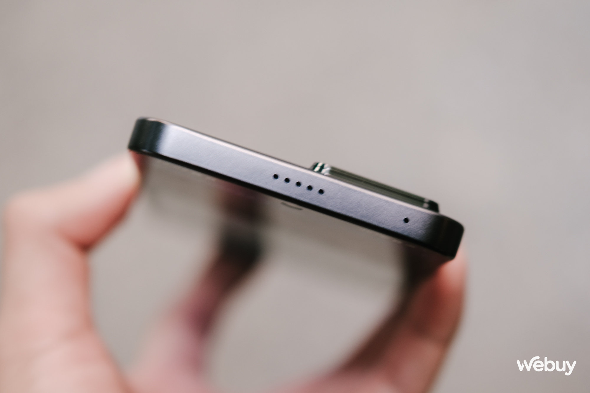 Điện thoại này giá chỉ hơn 7 triệu đồng có Snapdragon 8 Gen 3 cực mạnh, camera 50MP, sạc 100W- Ảnh 9. Điện thoại này giá chỉ hơn 7 triệu đồng có Snapdragon 8 Gen 3 cực mạnh, camera 50MP, sạc 100W- Ảnh 9.
