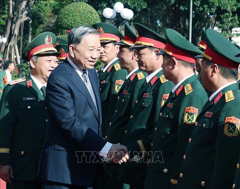 Tổng Bí thư Tô Lâm thăm cán bộ, chiến sĩ Quân đoàn 34 và Binh đoàn 15 tại Gia Lai- Ảnh 3.