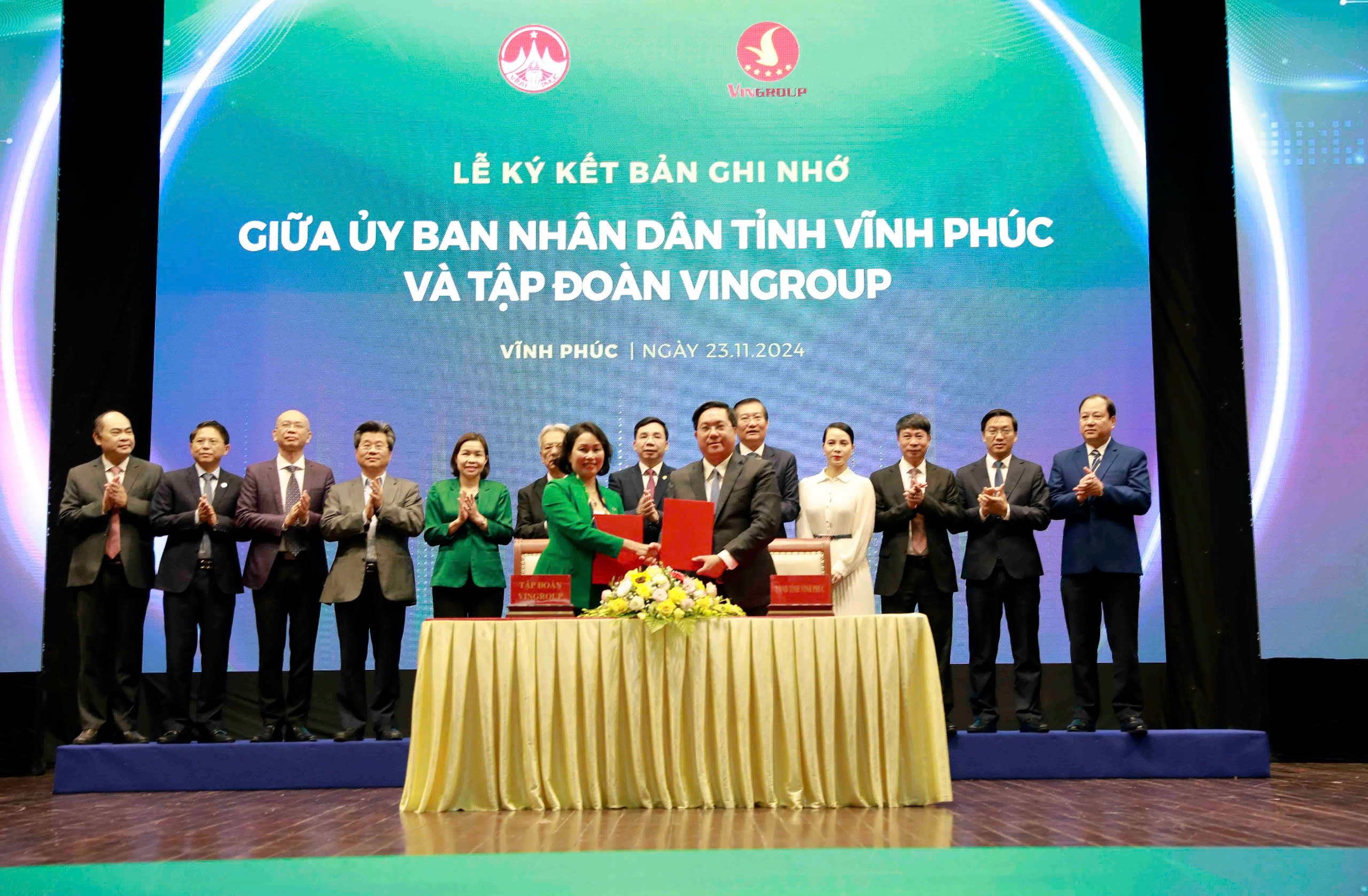 Vĩnh Phúc vượt qua khó khăn, tăng trưởng kinh tế cao hơn bình quân