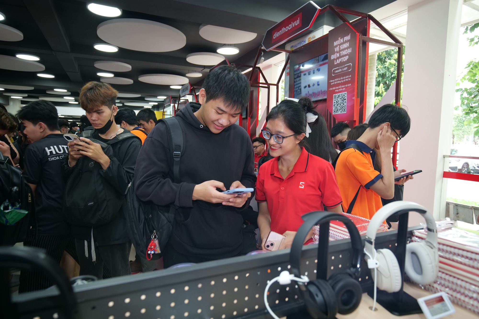 Chuỗi hoạt động S-Camp 2025 diễn ra tại gần 30 trường Đại học- Ảnh 5.