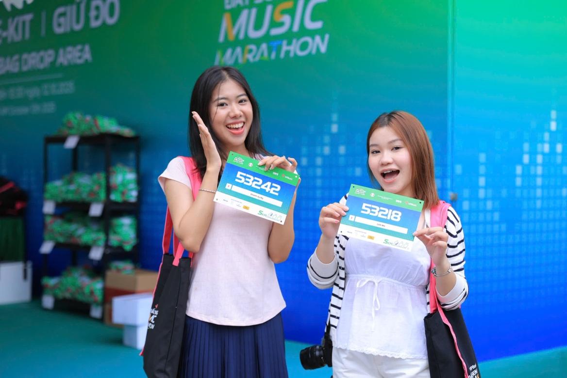 Dàn trai xinh gái đẹp nô nức “check-in” tại VPBank Đất Sen Hồng Music Marathon 2025- Ảnh 2. Dàn trai xinh gái đẹp nô nức “check-in” tại VPBank Đất Sen Hồng Music Marathon 2025- Ảnh 2.