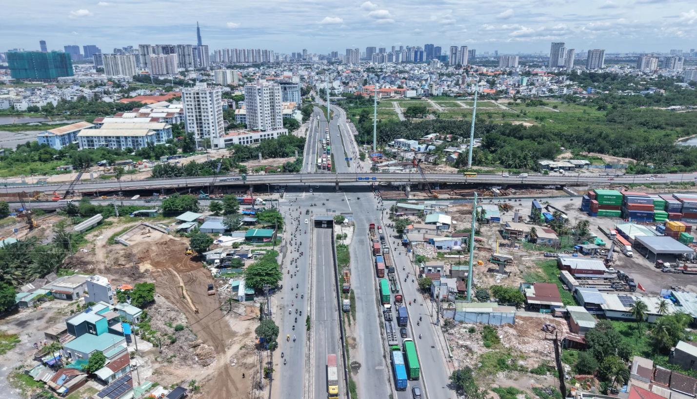 Biệt thự, nhà phố TP.HCM: Hút dòng tiền tích sản và giữ nhiệt thị trường- Ảnh 3. Biệt thự, nhà phố TP.HCM: Hút dòng tiền tích sản và giữ nhiệt thị trường- Ảnh 3.