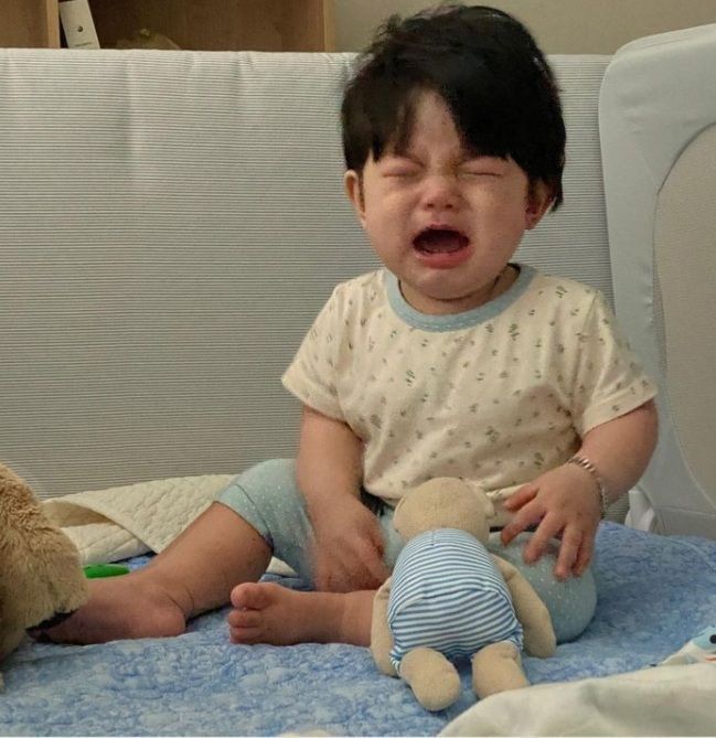 Trẻ ăn vạ là chuyện thường nhưng sẽ khó xử khi ở nơi công cộng, bố mẹ nên làm gì khi con nổi cơn giữa chốn đông người?- Ảnh 3. Trẻ ăn vạ là chuyện thường nhưng sẽ khó xử khi ở nơi công cộng, bố mẹ nên làm gì khi con nổi cơn giữa chốn đông người?- Ảnh 3.