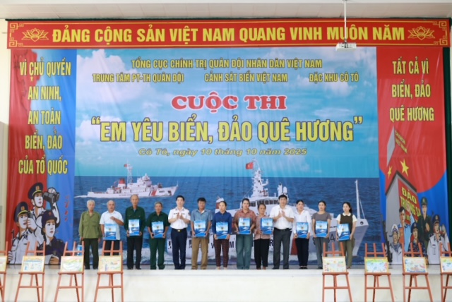 Ươm mầm tình yêu biển, đảo cho thế hệ trẻ Đặc khu Cô Tô- Ảnh 3. Ươm mầm tình yêu biển, đảo cho thế hệ trẻ Đặc khu Cô Tô- Ảnh 3.