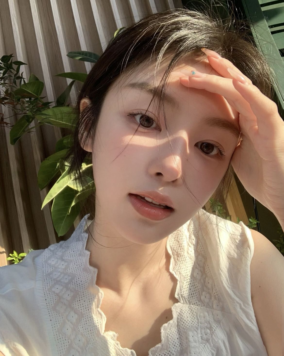 Bác sĩ da liễu khuyên 4 thói quen tốt này sẽ giúp làn da ngày càng đẹp hơn- Ảnh 2. Bác sĩ da liễu khuyên 4 thói quen tốt này sẽ giúp làn da ngày càng đẹp hơn- Ảnh 2.