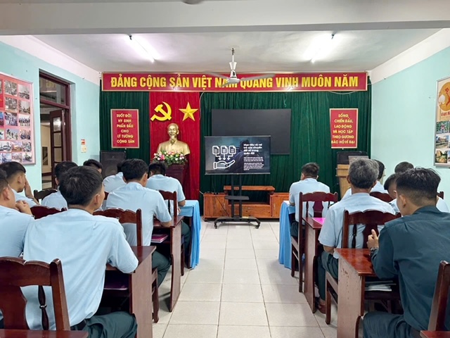 Sôi nổi Ngày Chuyển đổi số quốc gia ở Sư đoàn 377- Ảnh 3. Sôi nổi Ngày Chuyển đổi số quốc gia ở Sư đoàn 377- Ảnh 3.