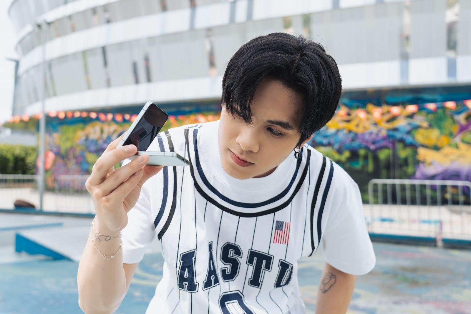 Tân binh toàn năng Đức Duy và hành trình định nghĩa lại phong cách sống với Galaxy Z Flip7- Ảnh 3.