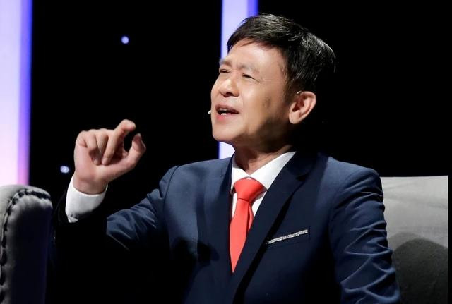 Nam danh ca 74 tuổi hát nhạc Chi Pu, răn dạy đàn em- Ảnh 1.