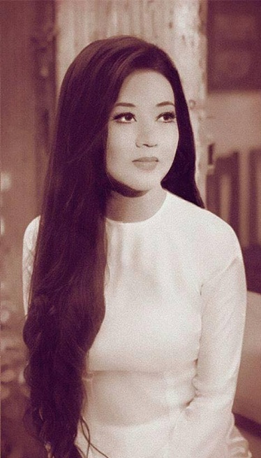 Mỹ nh&acirc;n miền Nam được phong NSƯT: 36 tuổi bị s&aacute;t hại, đ&aacute;m tang &ugrave;n tắc, con ch&aacute;u bị giẫm đạp- Ảnh 4.