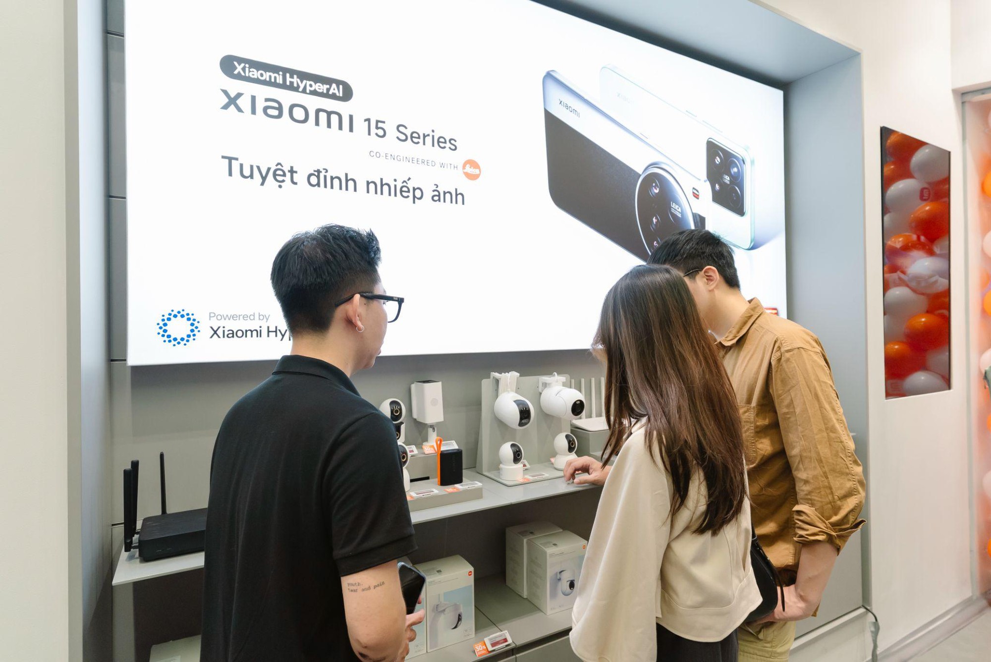 Trải nghiệm hệ sinh thái công nghệ đẳng cấp tại Xiaomi Store ở Crescent Mall- Ảnh 3. Trải nghiệm hệ sinh thái công nghệ đẳng cấp tại Xiaomi Store ở Crescent Mall- Ảnh 3.
