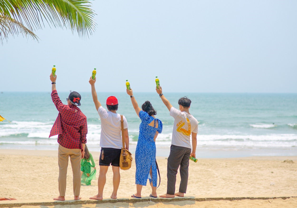 Không chỉ là thức uống, Trà Xanh Không Độ trở thành “bí kíp” chill giúp Gen Z giảm stress, kết nối bạn bè năm đầu đại học- Ảnh 2. Không chỉ là thức uống, Trà Xanh Không Độ trở thành “bí kíp” chill giúp Gen Z giảm stress, kết nối bạn bè năm đầu đại học- Ảnh 2.