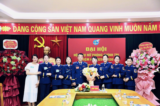 Đại hội Phụ nữ Phòng Chính trị Bộ Tư lệnh Vùng Cảnh sát biển 1, nhiệm kỳ 2025 - 2030- Ảnh 2. Đại hội Phụ nữ Phòng Chính trị Bộ Tư lệnh Vùng Cảnh sát biển 1, nhiệm kỳ 2025 - 2030- Ảnh 2.