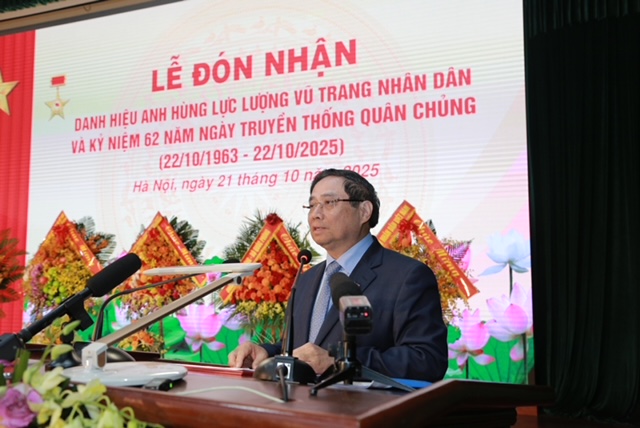 Thủ tướng Phạm Minh Chính: Phòng không - Không quân anh hùng, mãi là ‘lá chắn thép’ của Tổ quốc”- Ảnh 6.