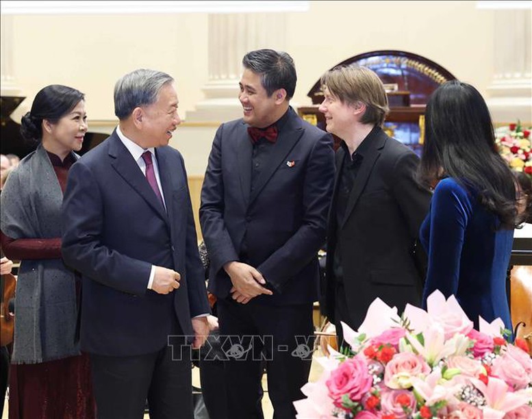 Tổng Bí thư Tô Lâm và Phu nhân dự Chương trình hòa nhạc tại Phần Lan- Ảnh 7. Tổng Bí thư Tô Lâm và Phu nhân dự Chương trình hòa nhạc tại Phần Lan- Ảnh 7.