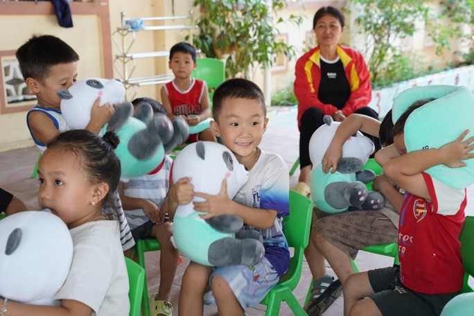 Vinamilk cùng cộng đồng viết tiếp hành trình chia sẻ- Ảnh 5. Vinamilk cùng cộng đồng viết tiếp hành trình chia sẻ- Ảnh 5.