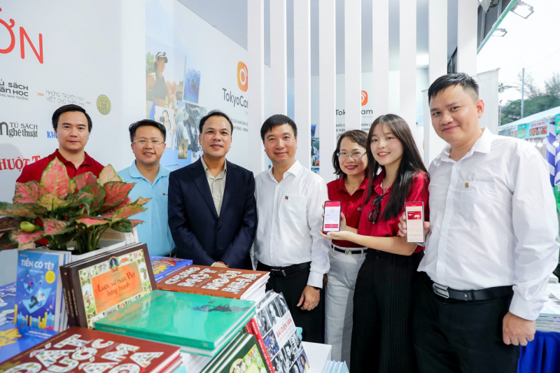 Agribank mang sản phẩm công nghệ cực chất đến Ngày thẻ Việt Nam 2025- Ảnh 6. Agribank mang sản phẩm công nghệ cực chất đến Ngày thẻ Việt Nam 2025- Ảnh 6.