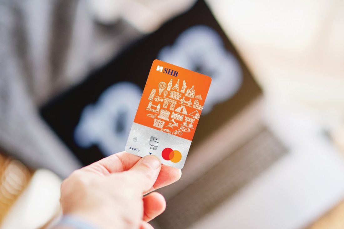 Giới trẻ Thủ đô check-in rộn ràng tại gian hàng SHB ở Ngày thẻ Việt Nam 2025- Ảnh 4. Giới trẻ Thủ đô check-in rộn ràng tại gian hàng SHB ở Ngày thẻ Việt Nam 2025- Ảnh 4.