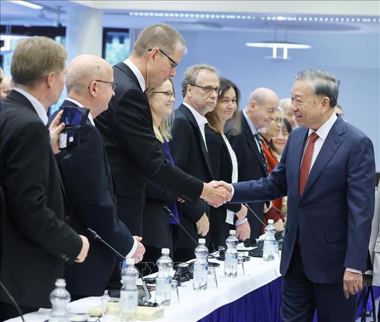Tổng Bí thư Tô Lâm kết thúc chuyến thăm Phần Lan, lên đường thăm Bulgaria- Ảnh 3. Tổng Bí thư Tô Lâm kết thúc chuyến thăm Phần Lan, lên đường thăm Bulgaria- Ảnh 3.