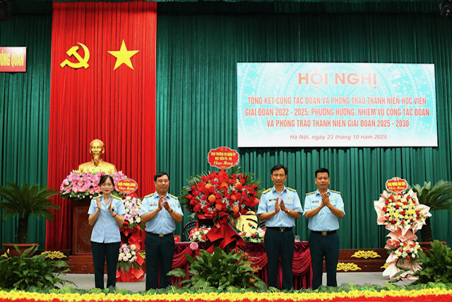 Tuổi trẻ Học viện PK-KQ bản lĩnh, khát vọng, xung kích, sáng tạo, tự tin vững bước vào kỷ nguyên mới- Ảnh 1. Tuổi trẻ Học viện PK-KQ bản lĩnh, khát vọng, xung kích, sáng tạo, tự tin vững bước vào kỷ nguyên mới- Ảnh 1.