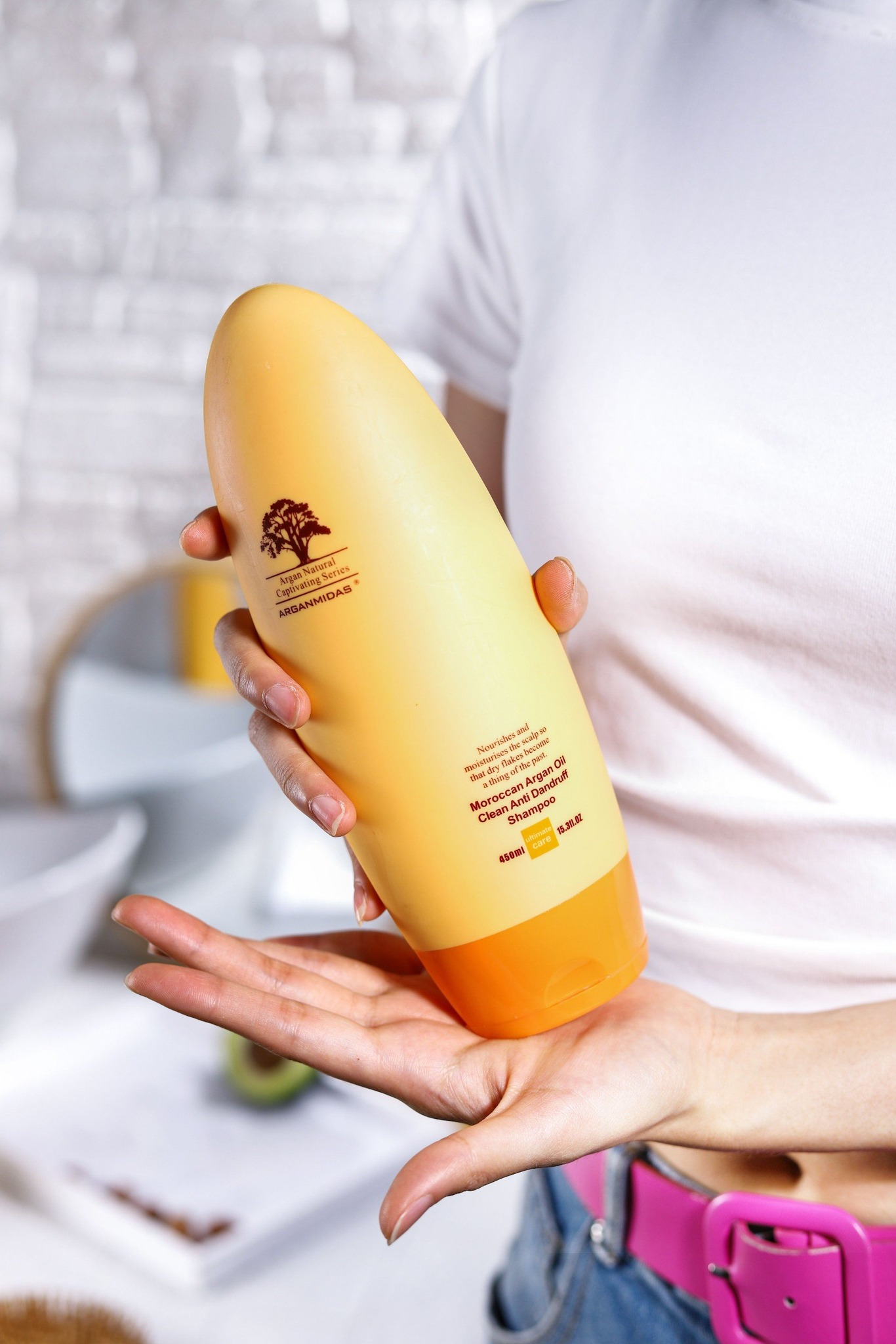5 dầu gội đặc trị gàu, làm sạch sâu tận chân mà không gây khô tóc- Ảnh 6. 5 dầu gội đặc trị gàu, làm sạch sâu tận chân mà không gây khô tóc- Ảnh 6.