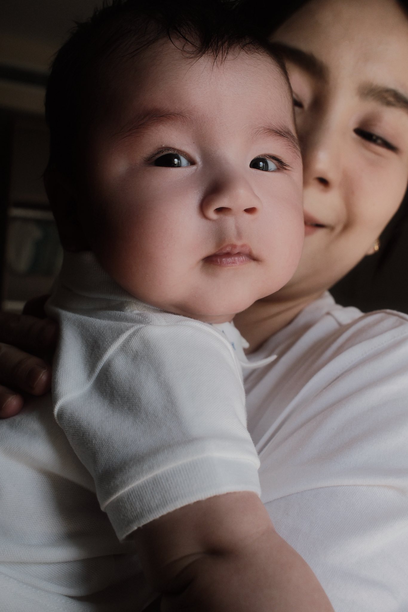 Chú bé Panda mới hơn 6 tháng ăn mỗi bữa hết veo 100ml bột, tự ngủ xuyên đêm: Mẹ Mai Ngọc chăm cực khéo từ nết ăn đến nết ngủ- Ảnh 2.