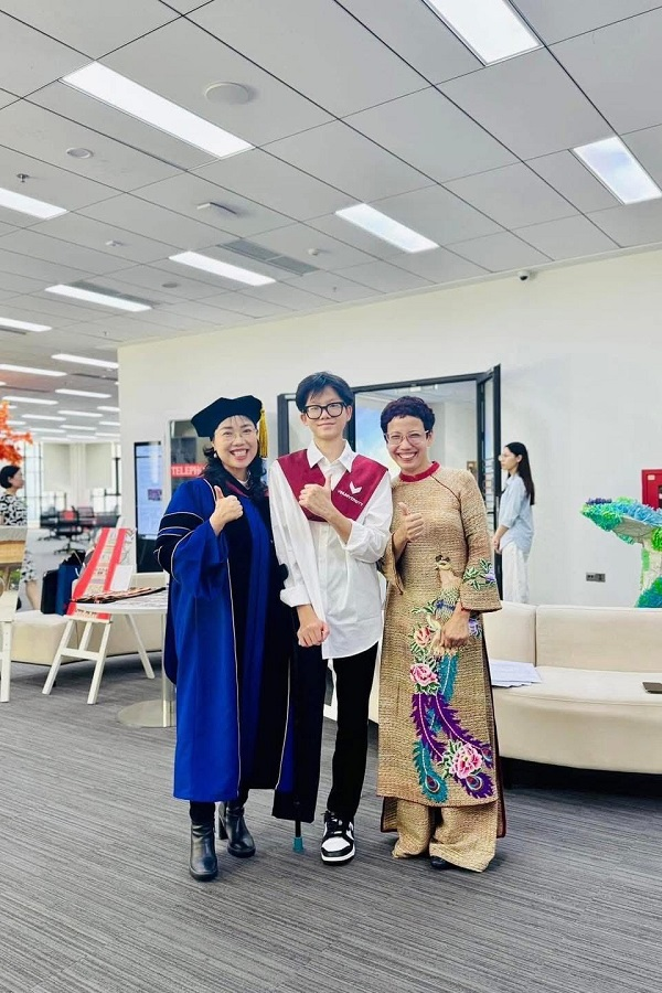 "Chú lính chì" Thiện Nhân: Từ nỗi đau thể xác của cậu bé 1 tuần tuổi bị bỏ rơi, đến chàng sinh viên 19 tuổi với suất học bổng 85%- Ảnh 16.