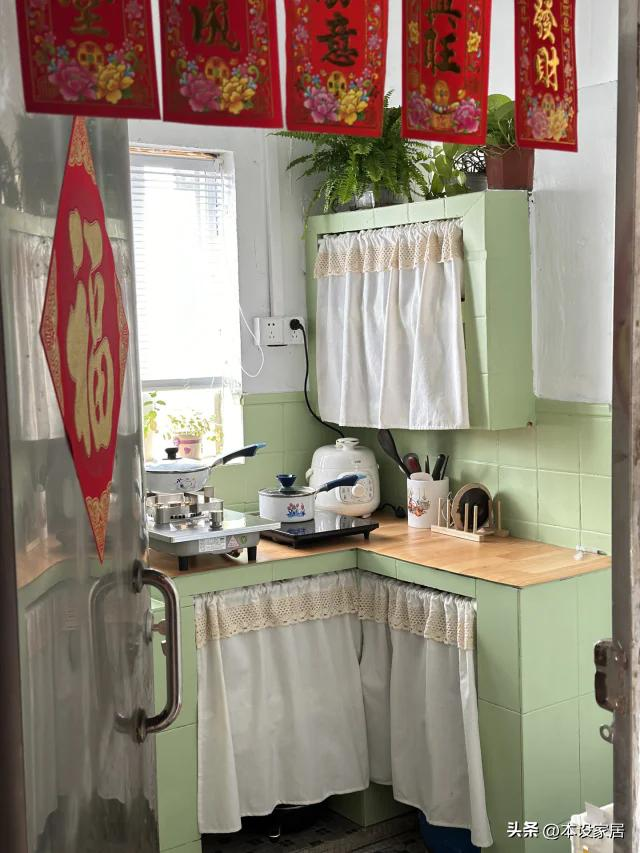 Cô gái 25 tuổi biến phòng trọ 20m² cũ kỹ thành tổ ấm khiến dân mạng sửng sốt: “Đúng là người yêu đời thì ở đâu cũng hạnh phúc!”- Ảnh 17. Cô gái 25 tuổi biến phòng trọ 20m² cũ kỹ thành tổ ấm khiến dân mạng sửng sốt: “Đúng là người yêu đời thì ở đâu cũng hạnh phúc!”- Ảnh 17.