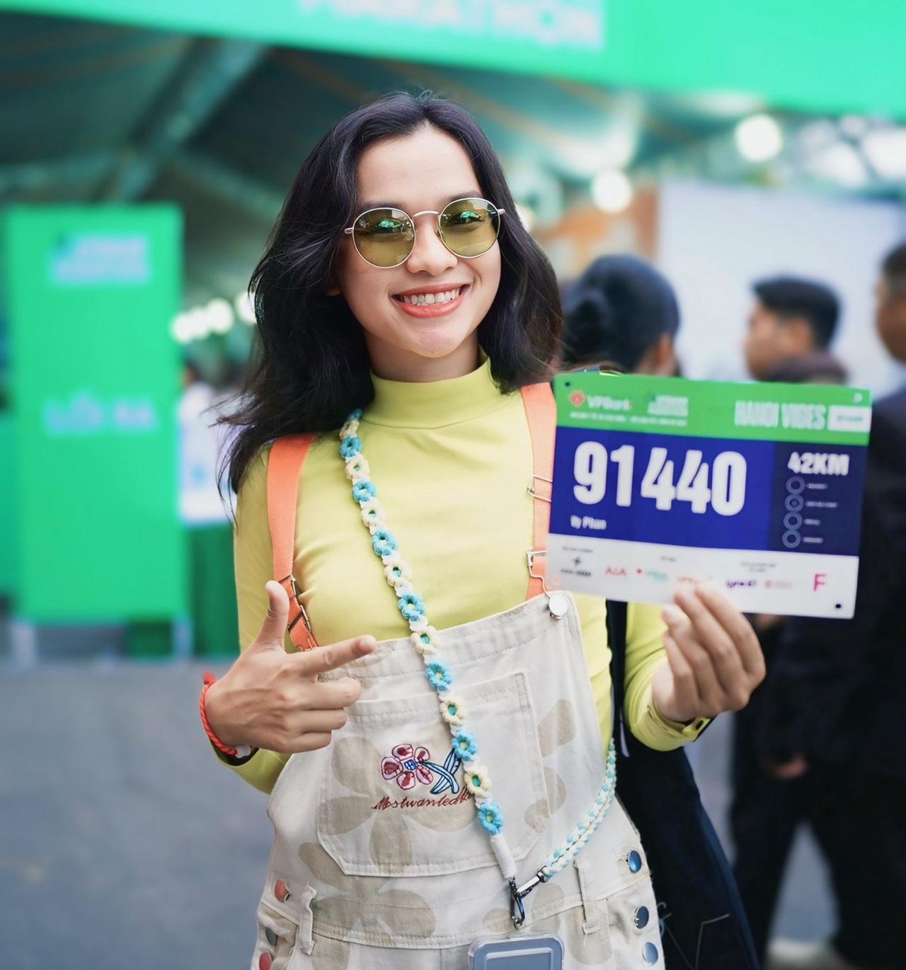 Dàn trai xinh, gái đẹp, người nổi tiếng tụ hội tại VPBank Hanoi International Marathon 2025- Ảnh 3. Dàn trai xinh, gái đẹp, người nổi tiếng tụ hội tại VPBank Hanoi International Marathon 2025- Ảnh 3.
