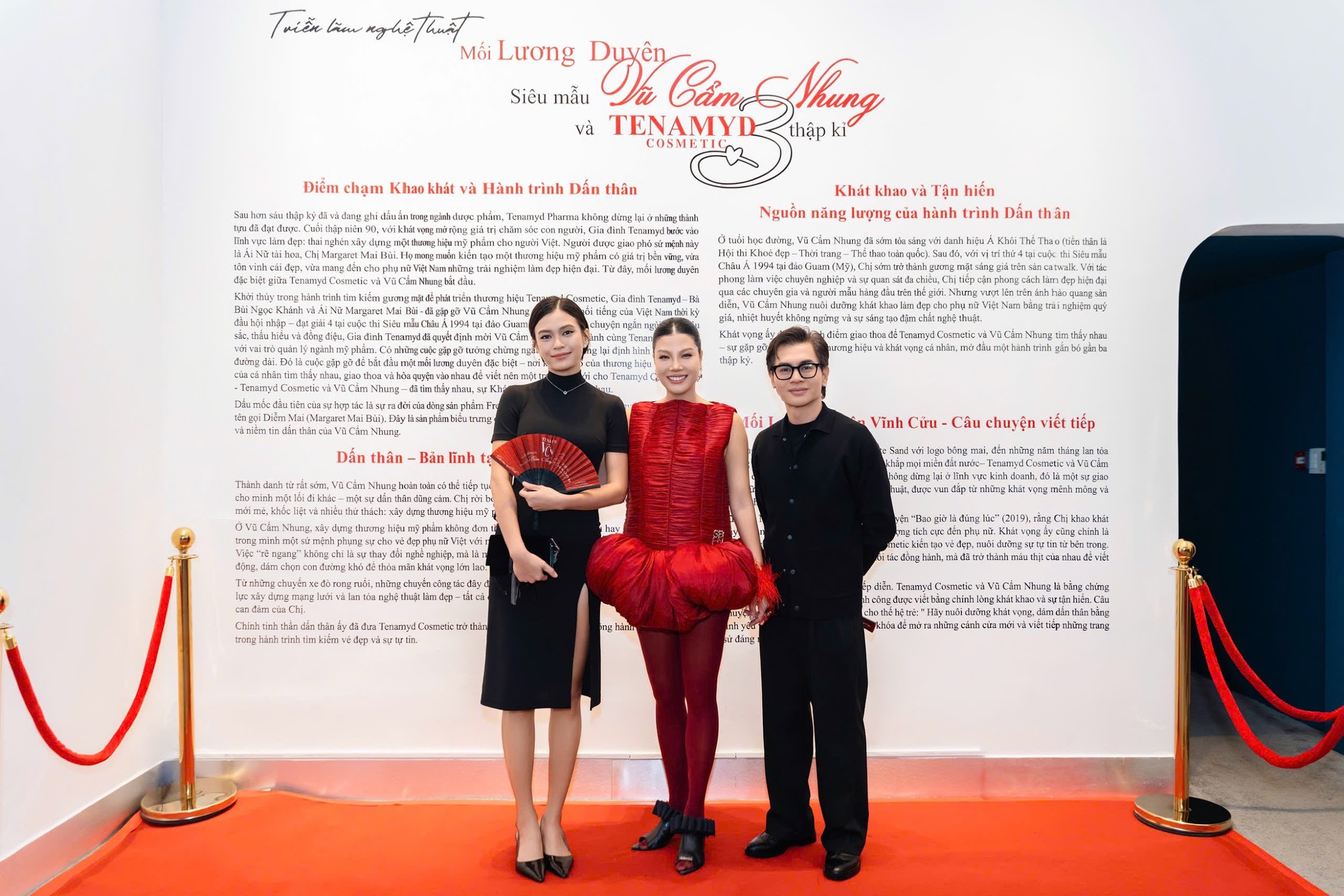 Siêu mẫu đời đầu Việt lich truc tiep bong da ngoai hang anh hội ngộ dàn sao “khủng”- Ảnh 1.