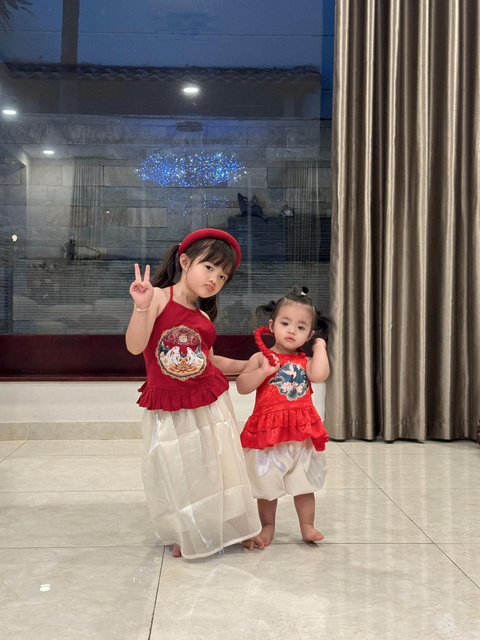 "Trưởng công chúa" nhà Đông Nhi - Ông Cao Thắng lên 5 tuổi: Tiệc sinh nhật ngập tràn sắc hồng, thần thái của "ái nữ tập đoàn" gây sốt- Ảnh 8.