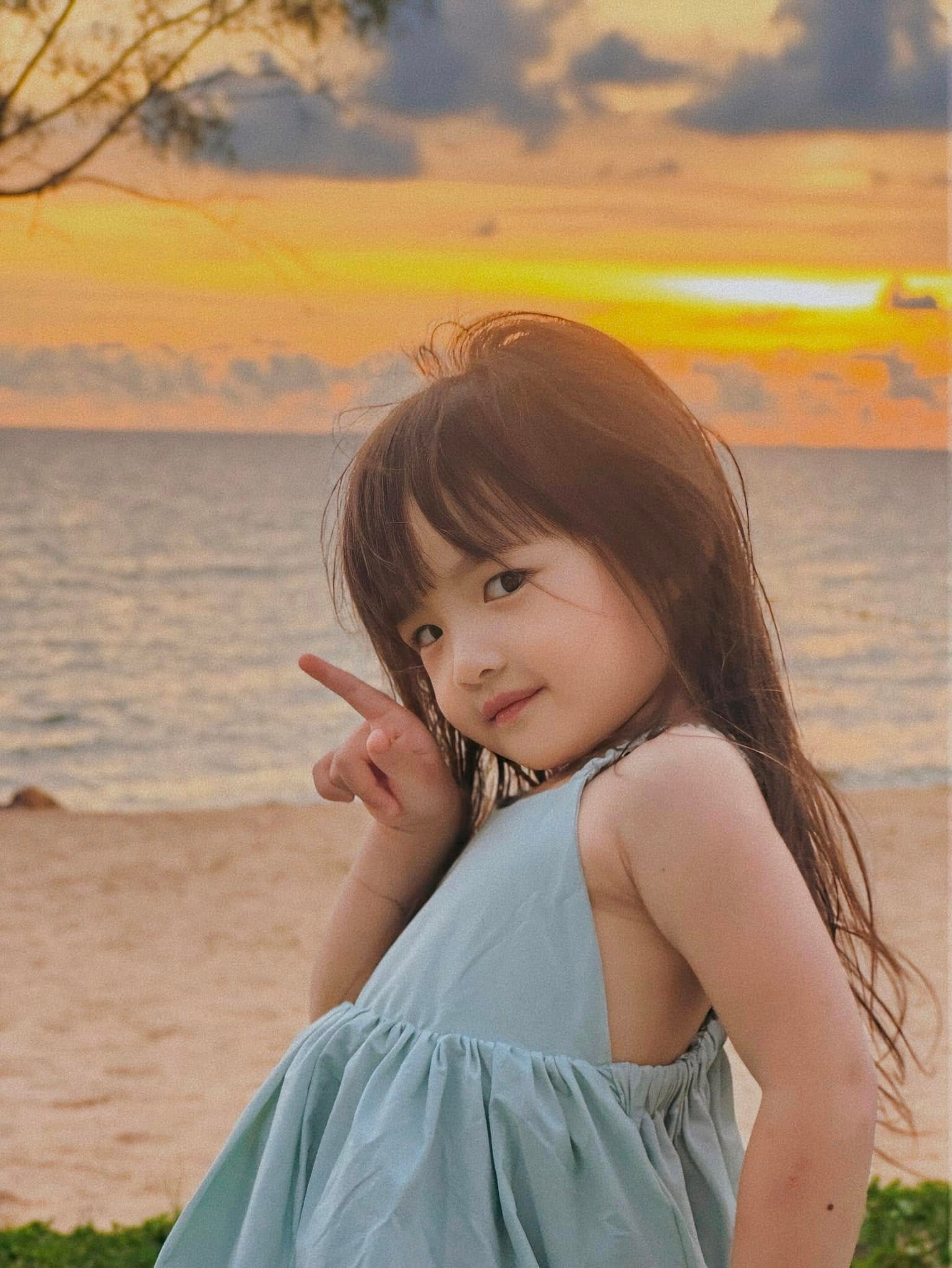 "Trưởng công chúa" nhà Đông Nhi - Ông Cao Thắng lên 5 tuổi: Tiệc sinh nhật ngập tràn sắc hồng, thần thái của "ái nữ tập đoàn" gây sốt- Ảnh 16.