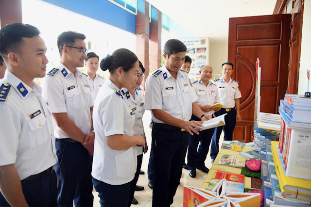 Tuổi trẻ Bộ Tư lệnh Vùng Cảnh sát biển 1: Tiên lich truc tiep bong da ngoai hang anh - Bản lĩnh - Đoàn kết - Sáng tạo - Quyết thắng- Ảnh 5.
