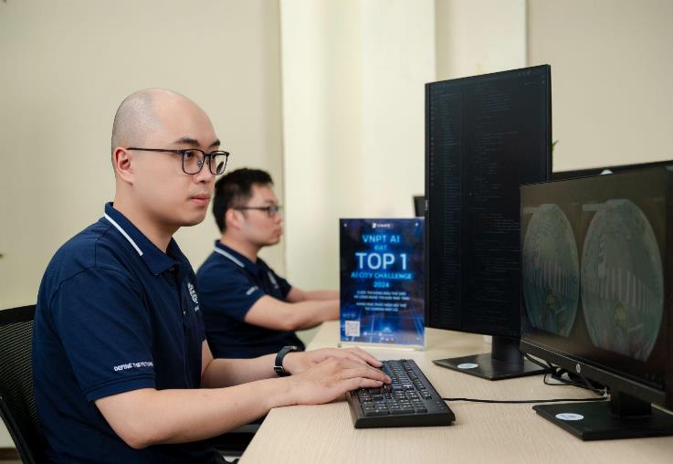 Nhóm kỹ sư trẻ Việt Nam hai năm liên tiếp đứng đầu sân chơi AI toàn cầu- Ảnh 3. Nhóm kỹ sư trẻ Việt Nam hai năm liên tiếp đứng đầu sân chơi AI toàn cầu- Ảnh 3.