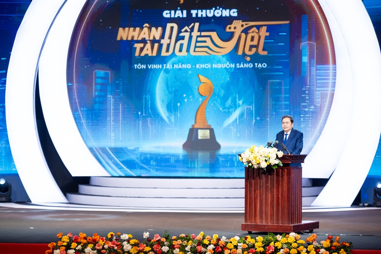 Giải thưởng Nhân tài Đất Việt: Tôn vinh trí tuệ, khát vọng và cống hiến vì tương lai đất nước- Ảnh 2.