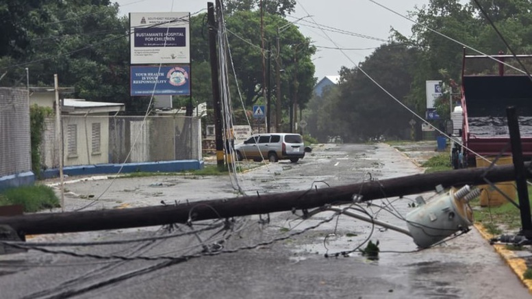 Siêu bão mạnh nhất thế giới 2025 đổ bộ vào Cuba: Sơ tán hơn 650.000 người- Ảnh 1.