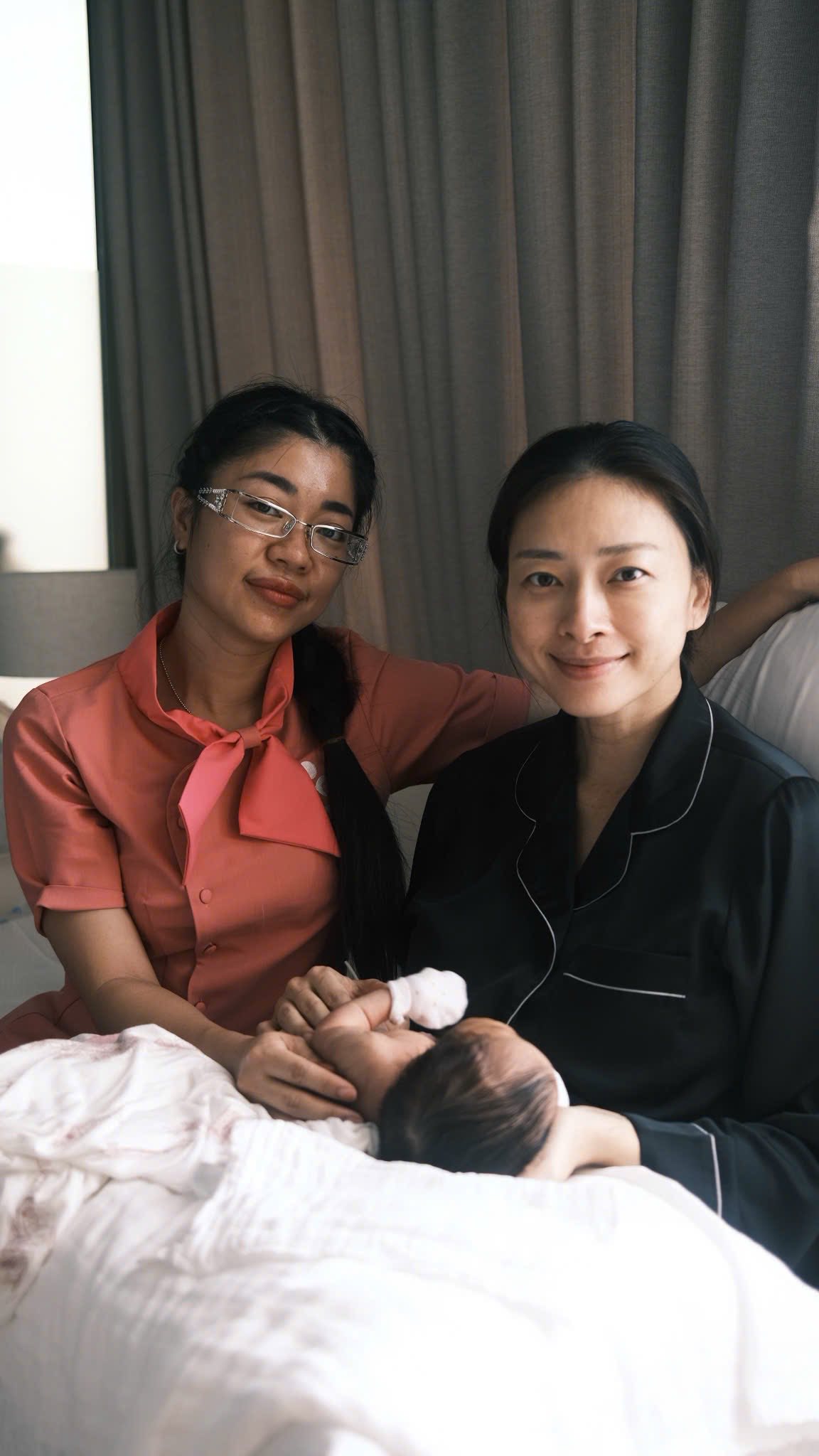 “Bàn tay vàng gọi sữa” hot mom 4 con Helen Nguyễn chia sẻ về bếp ăn 0 đồng, mỗi tháng đều nấu hơn 300 suất ăn tặng bệnh nhân ung thư- Ảnh 4.