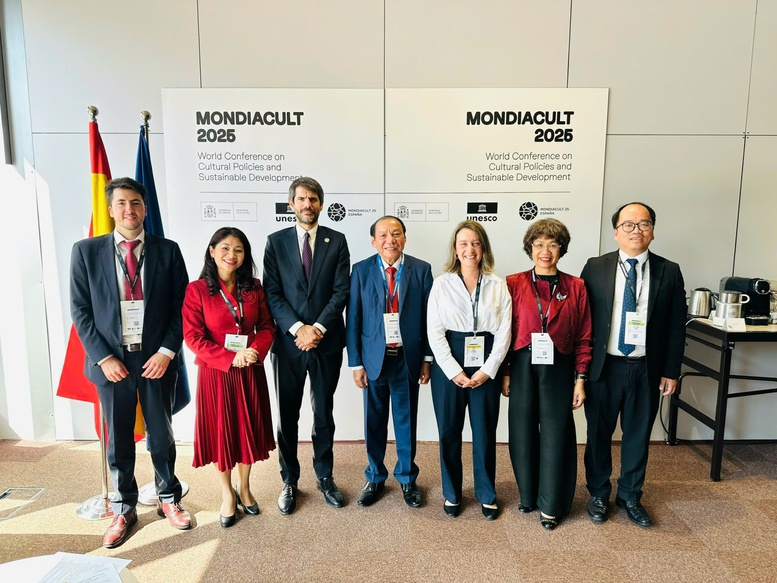 MONDIACULT 2025: Việt Nam đề xuất sáng kiến triển khai Thập kỷ văn hóa vì sự phát triển bền vững- Ảnh 4. MONDIACULT 2025: Việt Nam đề xuất sáng kiến triển khai Thập kỷ văn hóa vì sự phát triển bền vững- Ảnh 4.