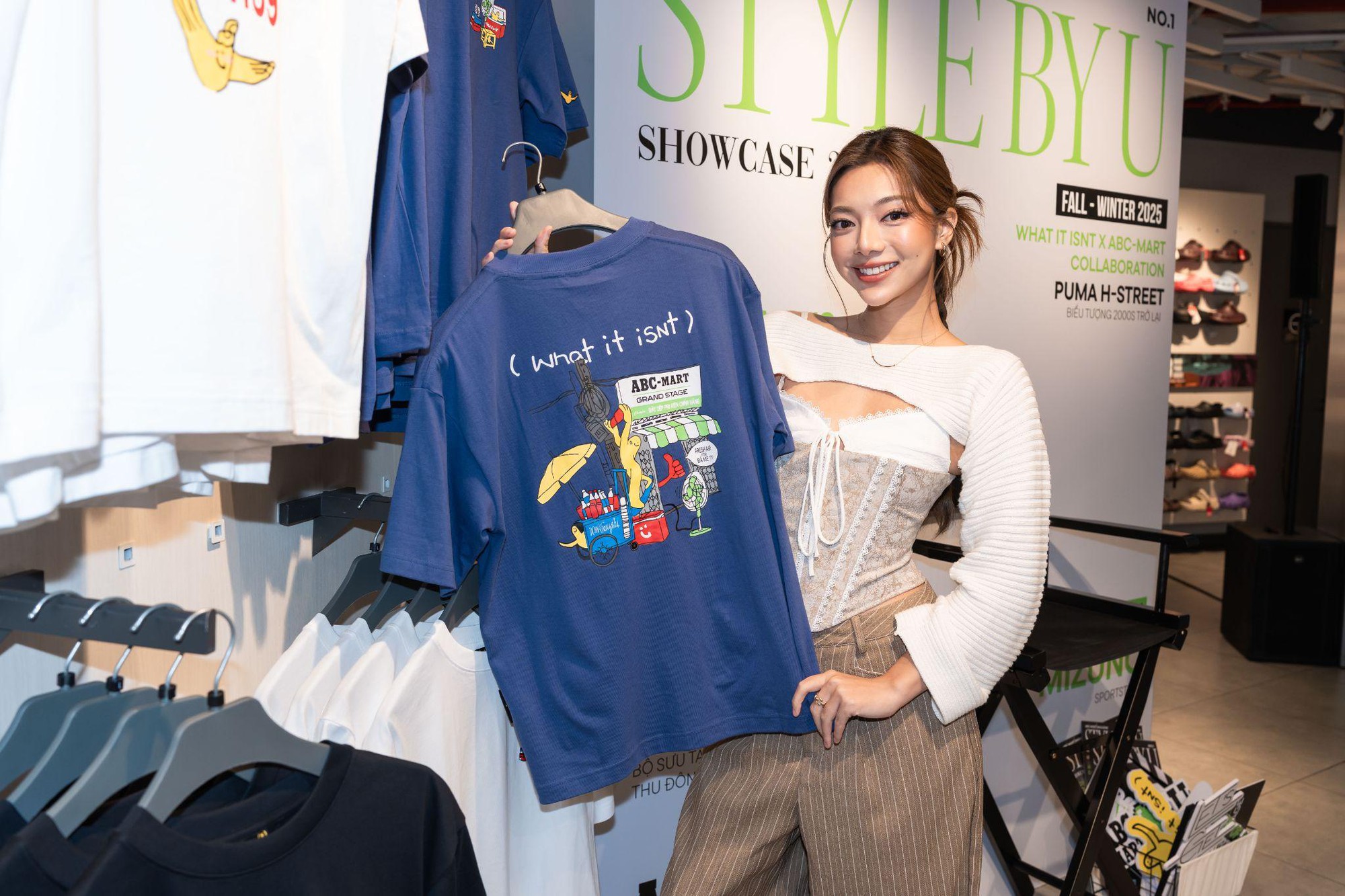 ABC-MART ra mắt BST áo thun và giày thể thao độc quyền – khuấy động mùa Thu Đông 2025- Ảnh 1. ABC-MART ra mắt BST áo thun và giày thể thao độc quyền – khuấy động mùa Thu Đông 2025- Ảnh 1.