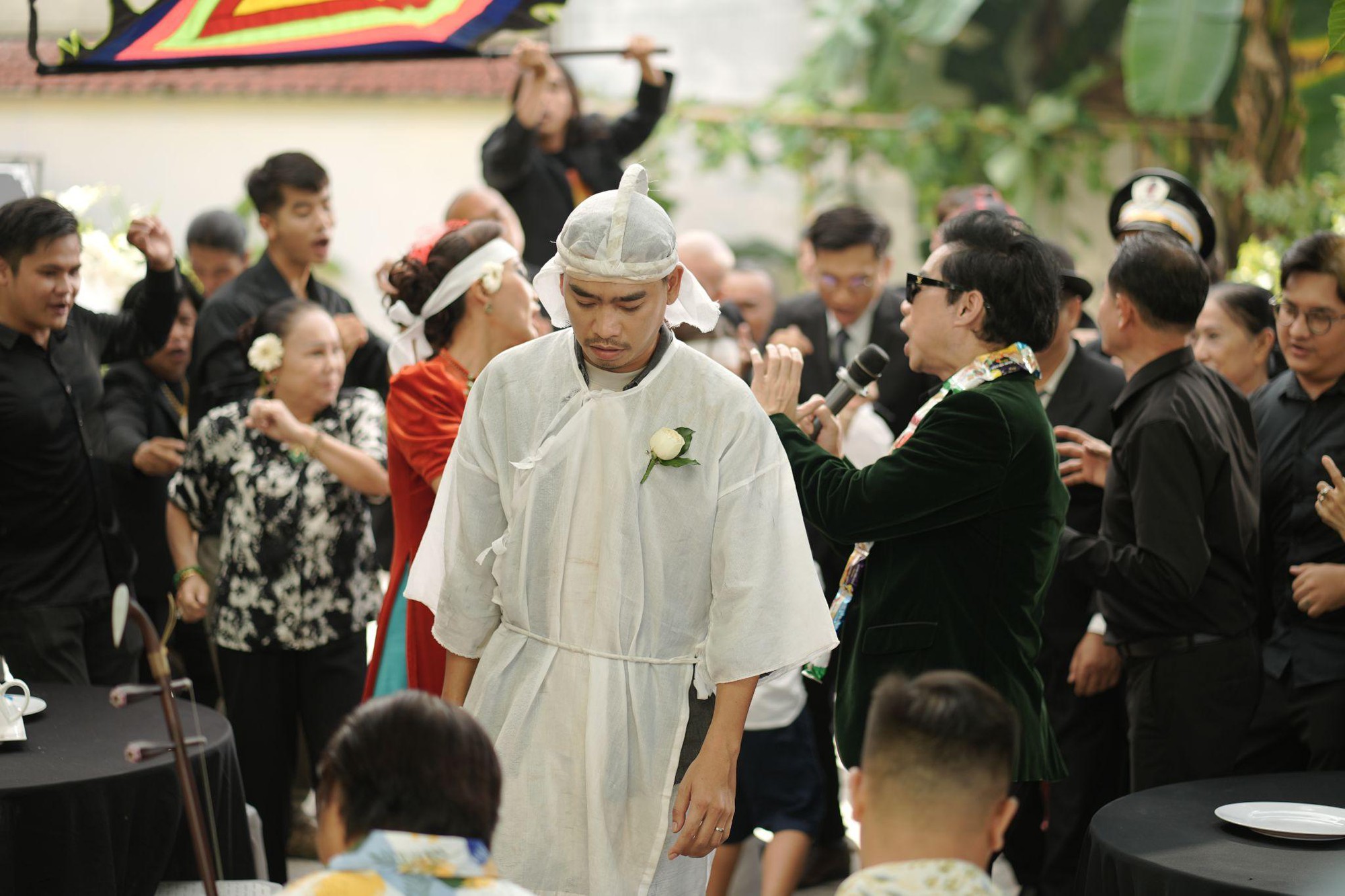 Vui buồn náo loạn trong “Phá Đám: Sinh Nhật Mẹ”- Ảnh 5.