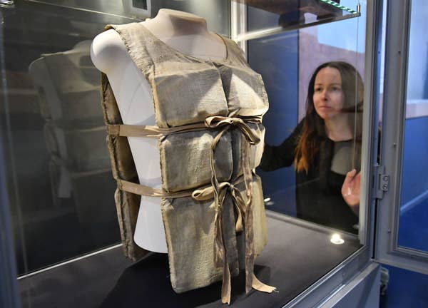 Loạt ảnh hiếm tiết lộ nhiều điều chưa từng thấy của con tàu Titanic huyền thoại- Ảnh 9. Loạt ảnh hiếm tiết lộ nhiều điều chưa từng thấy của con tàu Titanic huyền thoại- Ảnh 9.