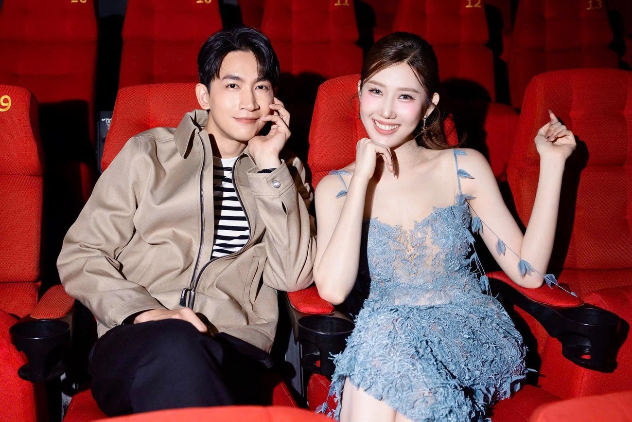 Thêm chi tiết chứng tỏ cặp đôi Vbiz có "visual đỉnh nóc" đã "đường ai nấy đi"- Ảnh 8. Thêm chi tiết chứng tỏ cặp đôi Vbiz có "visual đỉnh nóc" đã "đường ai nấy đi"- Ảnh 8.