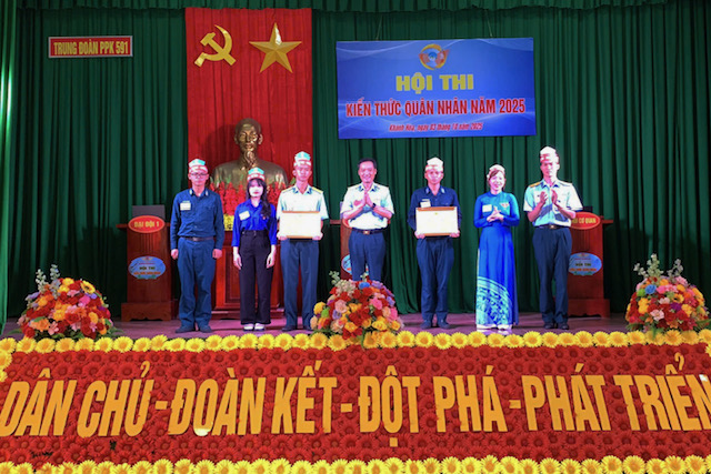 Trung đoàn PPK 591, Sư đoàn 377 tổ chức Hội thi kiến thức quân nhân năm 2025- Ảnh 1.