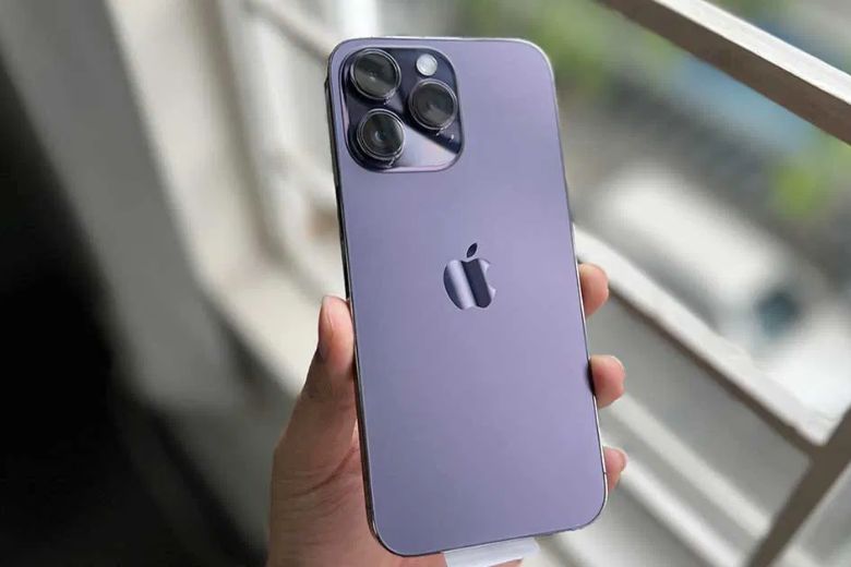 iPhone 14 mitom bong da truc tiep và 15 mitom bong da truc tiep giảm giá mạnh sau khi iPhone 17 mitom bong da truc tiep ra mắt- Ảnh 1.