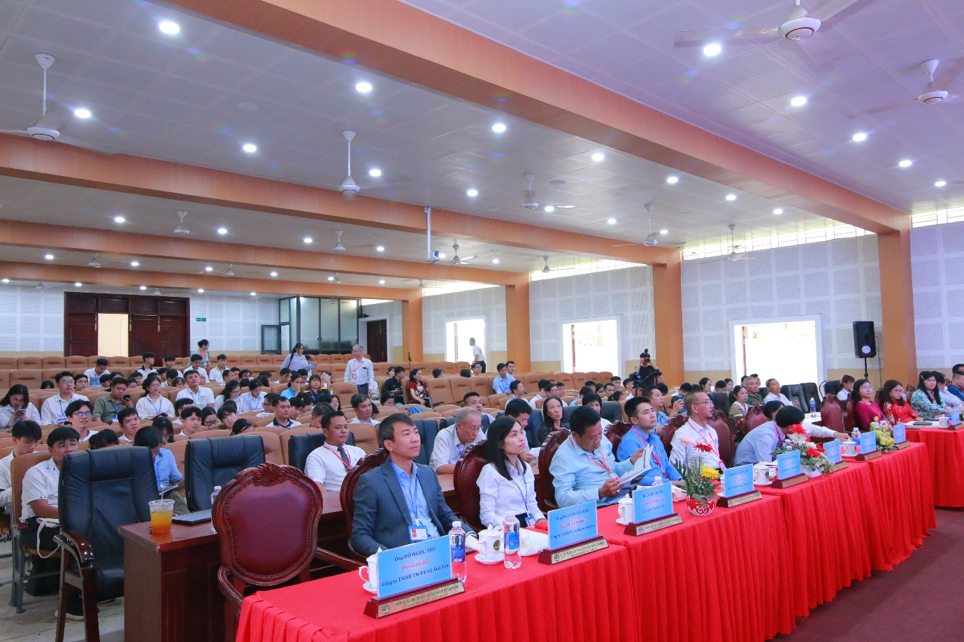Hội nghị Khoa học trẻ toàn quốc ngành thủy sản lần thứ 14: Cơ hội kết nối và phát triển khoa học công nghệ- Ảnh 2. Hội nghị Khoa học trẻ toàn quốc ngành thủy sản lần thứ 14: Cơ hội kết nối và phát triển khoa học công nghệ- Ảnh 2.
