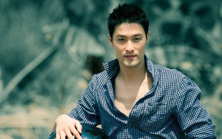 Con g&aacute;i &uacute;t k&iacute;n tiếng của Johnny Tr&iacute; Nguyễn: Nhan sắc như Hoa hậu, đ&atilde; dọn sang Mỹ ở ri&ecirc;ng- Ảnh 1.