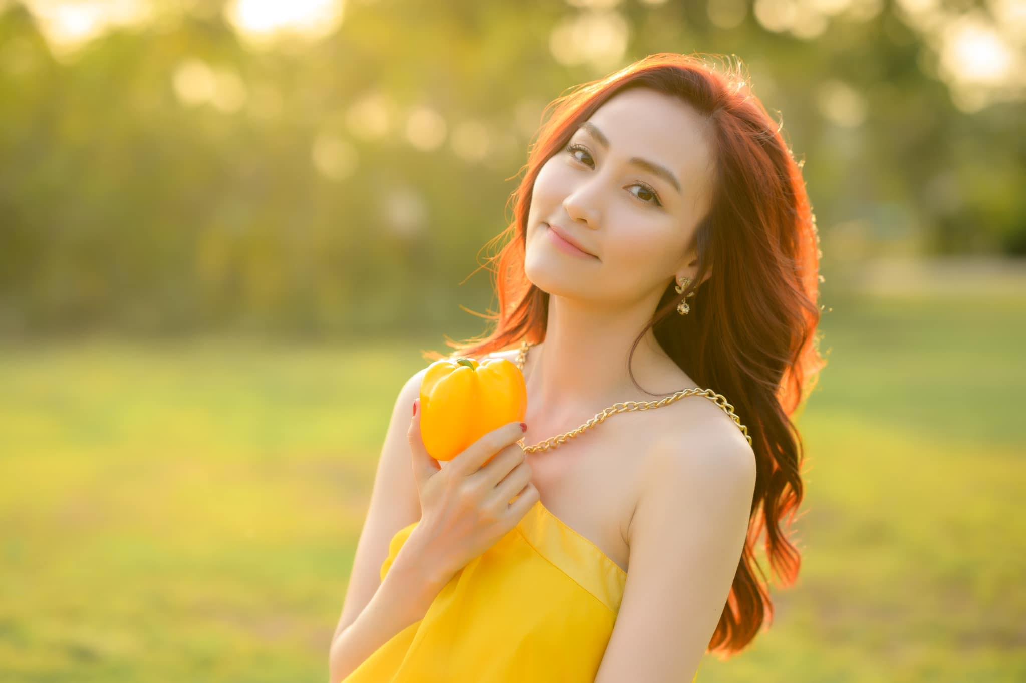 Sao nữ Vbiz từ bỏ hào quang, sống kín tiếng sau khi lấy chồng đại gia, tuổi 40 vẫn có nhan sắc trẻ đẹp lạ lùng
- Ảnh 8. Sao nữ Vbiz từ bỏ hào quang, sống kín tiếng sau khi lấy chồng đại gia, tuổi 40 vẫn có nhan sắc trẻ đẹp lạ lùng
- Ảnh 8.