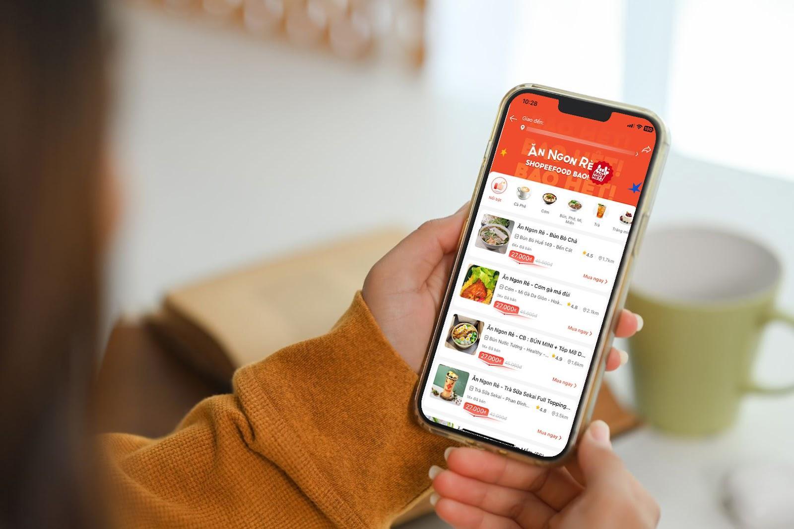 Khuấy động tháng 10 rực rỡ, ShopeeFood mời bạn nhập hội “Siêu Tiệc Vạn Deal”- Ảnh 2. Khuấy động tháng 10 rực rỡ, ShopeeFood mời bạn nhập hội “Siêu Tiệc Vạn Deal”- Ảnh 2.