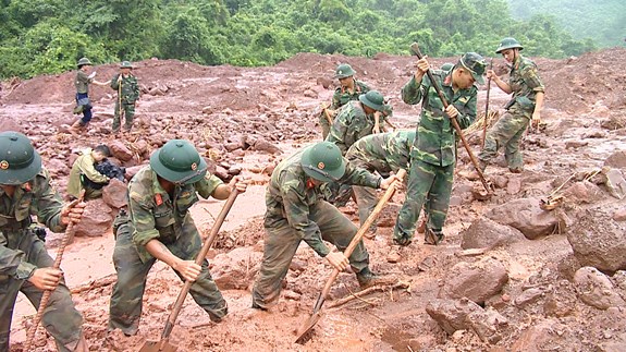 Đấu tranh chống xuyên tạc của các thế lực thù địch về hình ảnh “Bộ đội Cụ Hồ” trong lòng nhân dân Việt Nam- Ảnh 3. Đấu tranh chống xuyên tạc của các thế lực thù địch về hình ảnh “Bộ đội Cụ Hồ” trong lòng nhân dân Việt Nam- Ảnh 3.