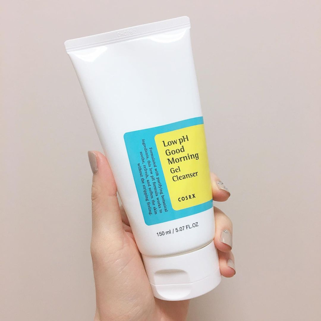 Từng bị mụn chi chít 2 bên má, cô nàng này đã áp dụng 4 bí quyết và làn da được cải thiện thấy rõ- Ảnh 6. Từng bị mụn chi chít 2 bên má, cô nàng này đã áp dụng 4 bí quyết và làn da được cải thiện thấy rõ- Ảnh 6.